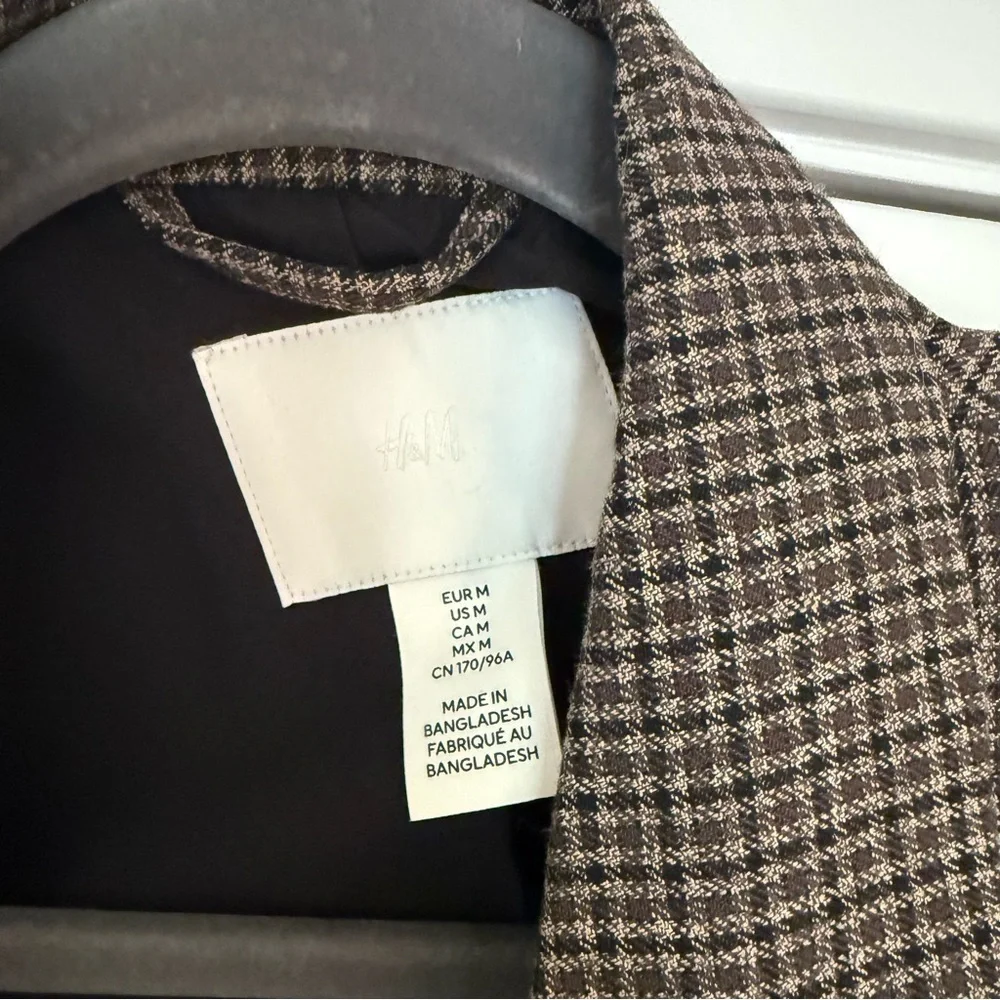 NWOT H&M blazer - Picture 3 of 4